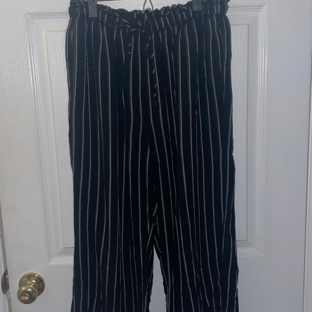 American Eagle Striped Pants